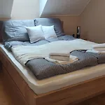 Nest Apartment *